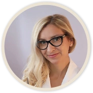 Dobos Gubis Gabriella, szempilla stylist, kozmetikus, Gödöllő